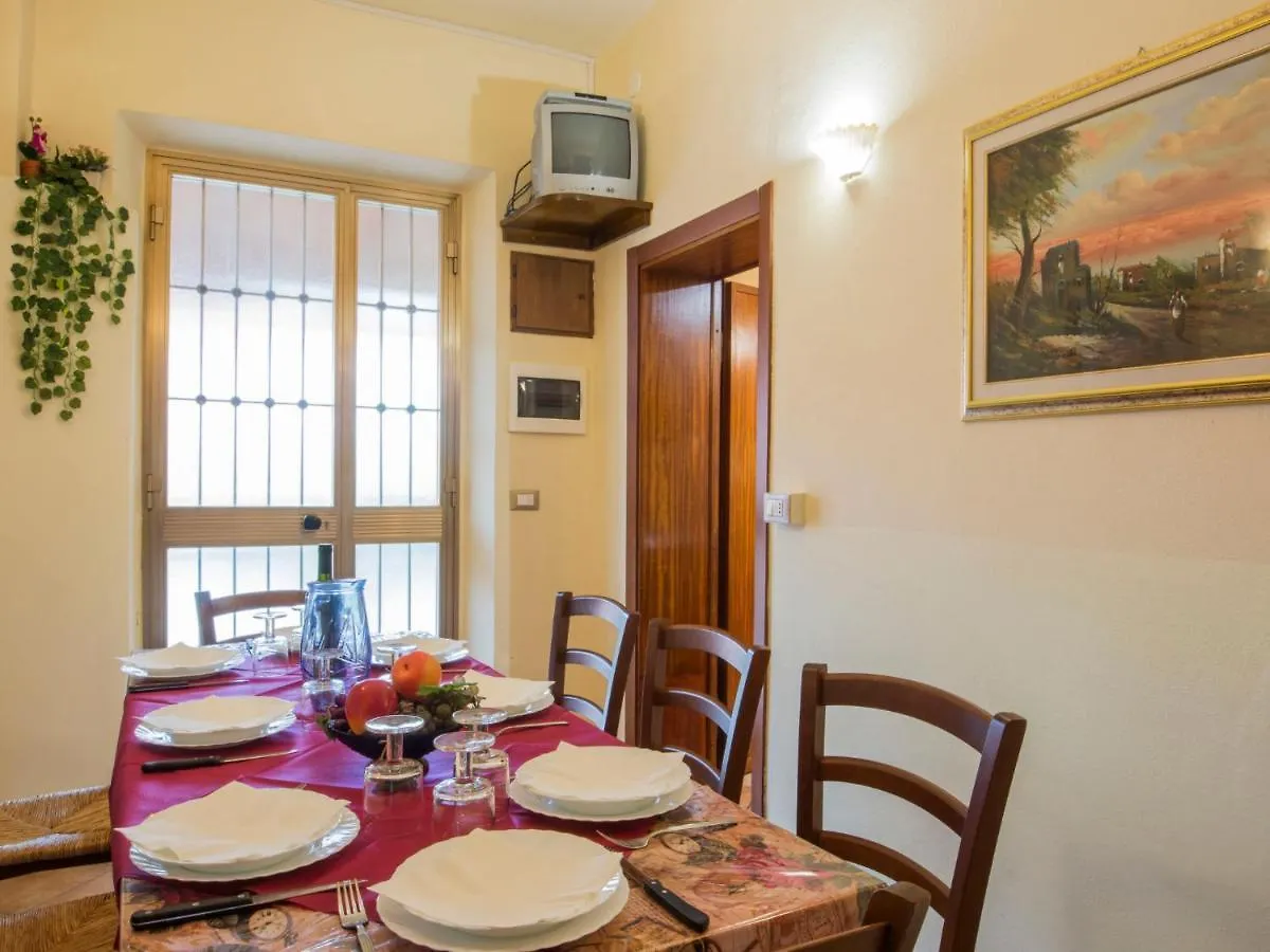 Apartment Trilocale By Interhome