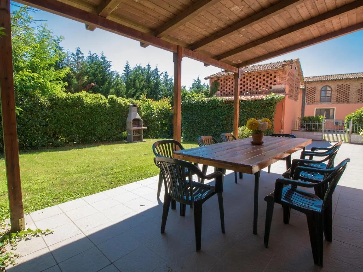 Apartment Trilocale By Interhome Holiday home Orentano