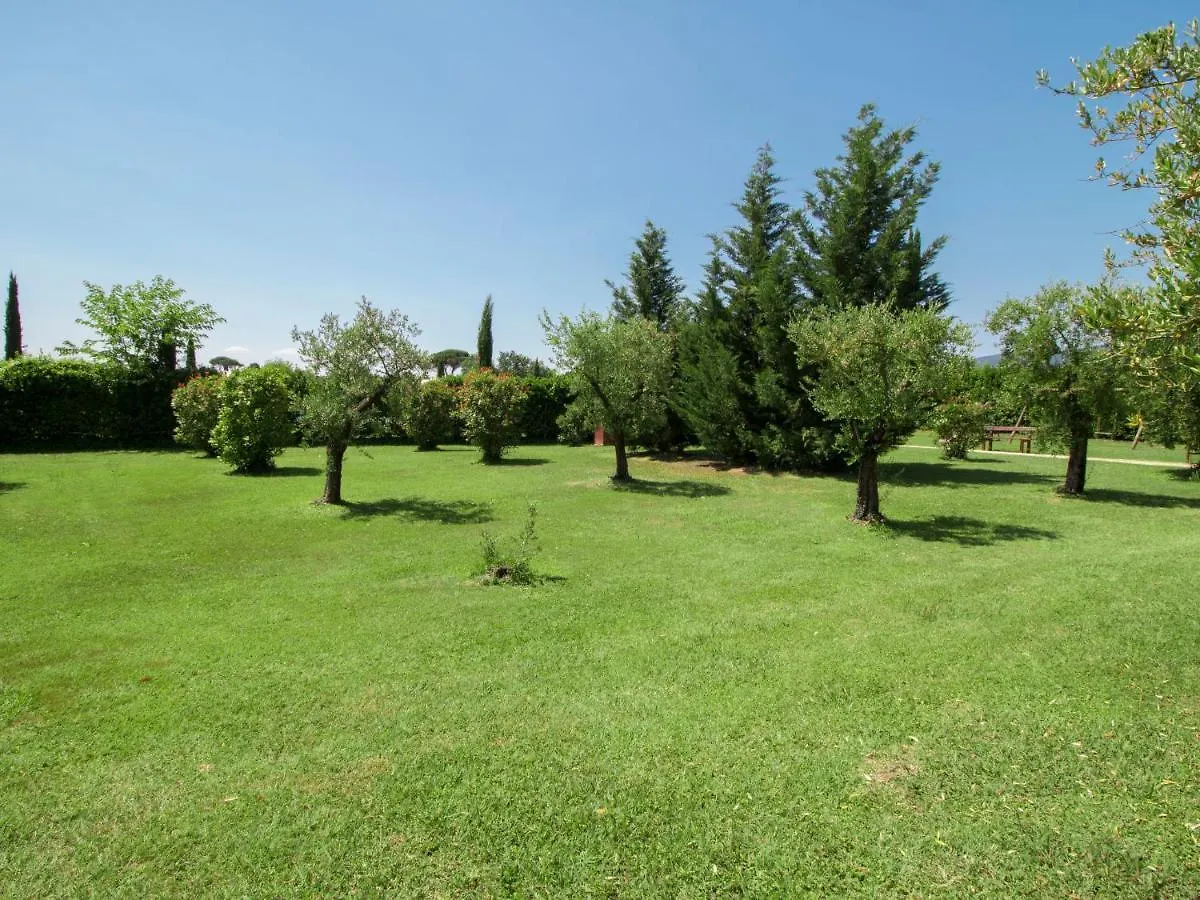 Apartment Trilocale By Interhome Orentano Italië