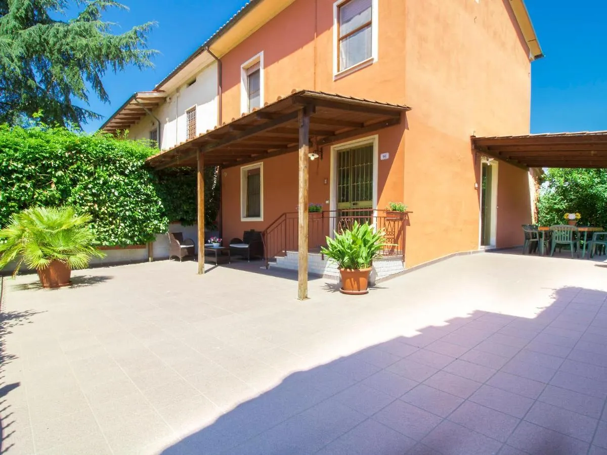 Apartment Trilocale By Interhome location