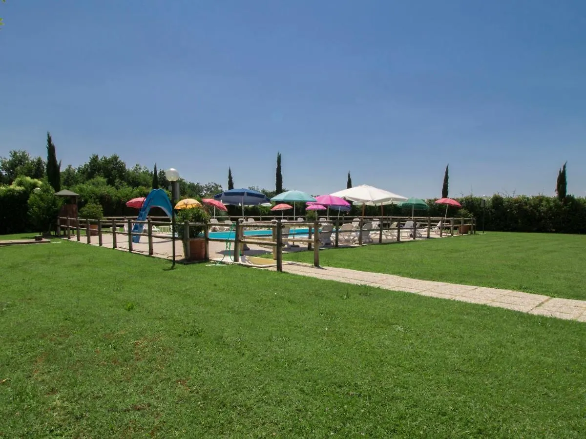 Apartment Trilocale By Interhome Holiday home Orentano