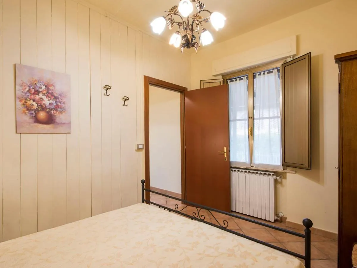Apartment Trilocale By Interhome Holiday home Orentano