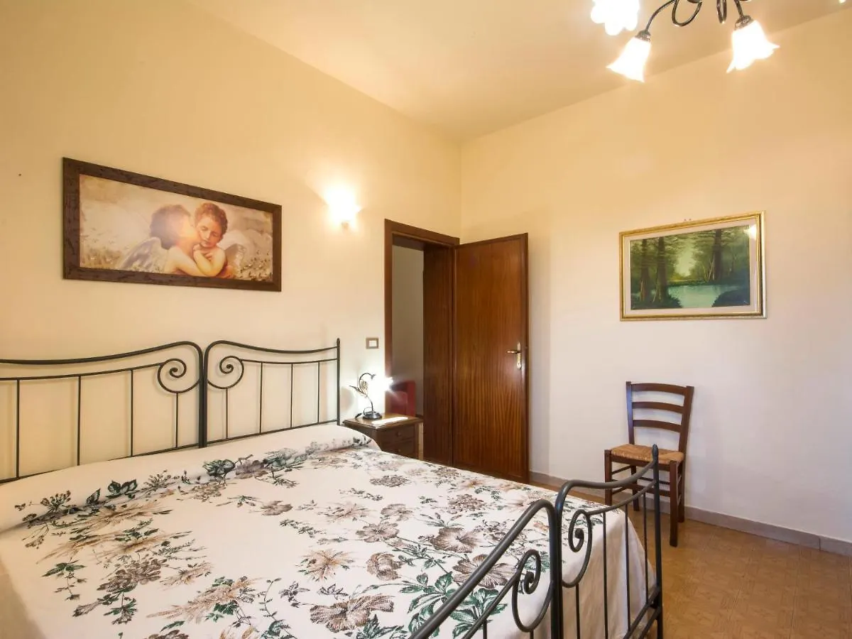 Apartment Trilocale By Interhome